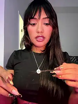 VictoireFeller online show from 01/12/26, 03:24