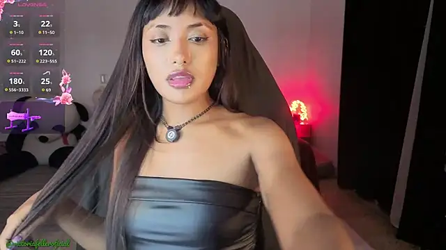 VictoireFeller online show from 03/23/26, 02:11