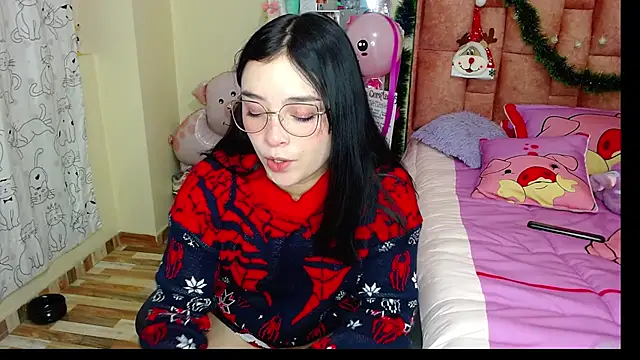 Snapshot of nahia__2 chatting on 12/25/24, 05:37 nahia 2 online show from 12/25/24, 05:37