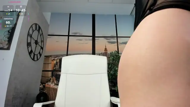 Jelisse Jones online show from 11/17/25, 10:52