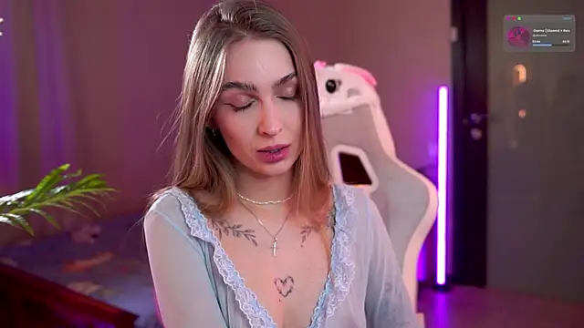 Kamila icee online show from 02/04/26, 10:05