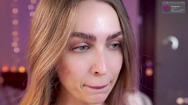 Kamila icee online show from 12/21/25, 08:31