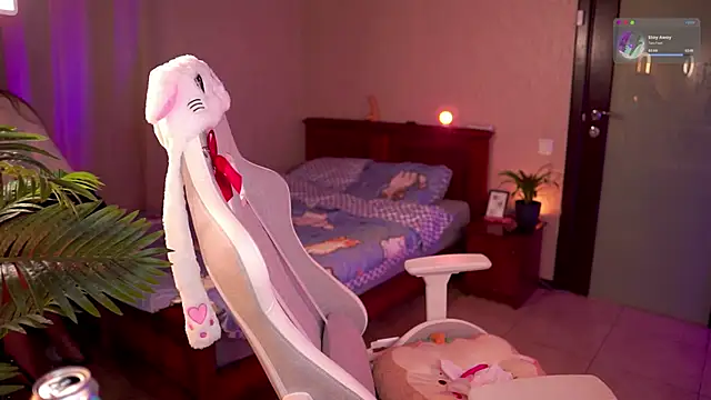 Kamila icee online show from 02/07/26, 11:24