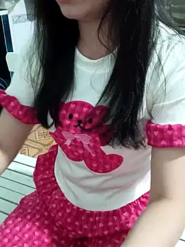 Snapshot of Ngocnhi2k chatting on 02/21/25, 04:37 Ngocnhi2k online show from 02/21/25, 04:37