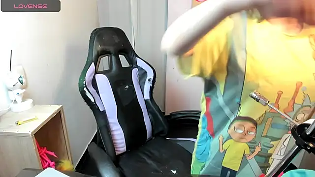 setzuna  online show from 11/27/25, 02:45