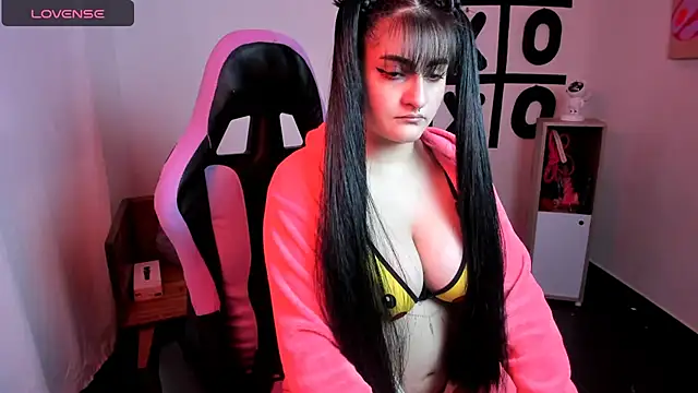 Snapshot of setzuna_ chatting on 03/13/26, 03:33 setzuna online show from 03/13/26, 03:33