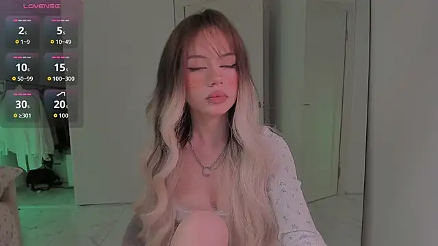 KellyBarton online show from 11/18/25, 09:07