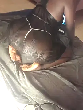 Snapshot of judysexy2 chatting on 02/04/25, 06:49 judysexy2 online show from 02/04/25, 06:49