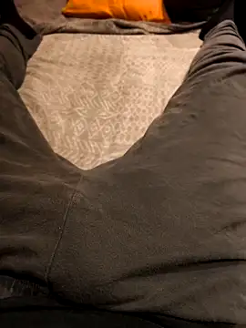 onbifeet online show from 10/09/25, 06:19