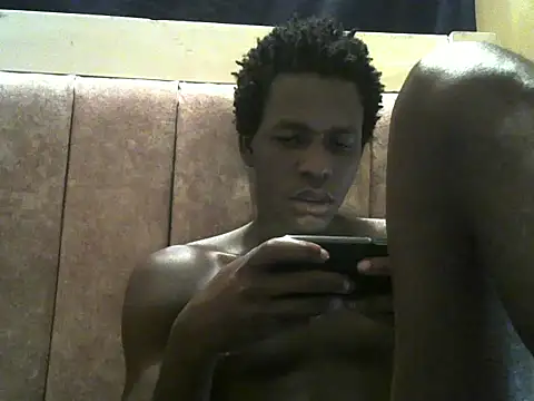 Bigras0011 online show from 07/09/26, 09:54