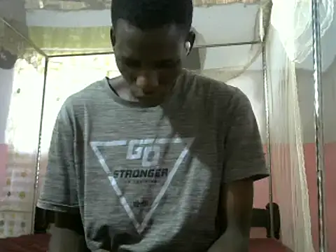 Bigras0011 online show from 03/06/25, 04:41