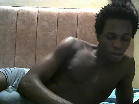 Bigras0011 online show from 07/05/26, 04:25