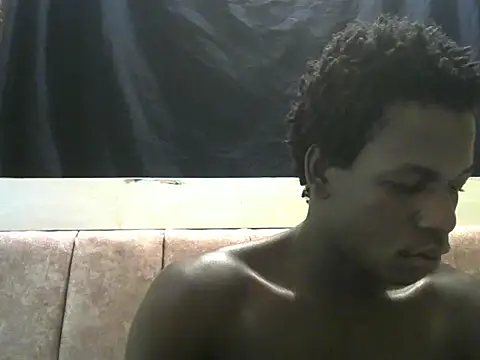 Bigras0011 online show from 06/19/26, 02:50