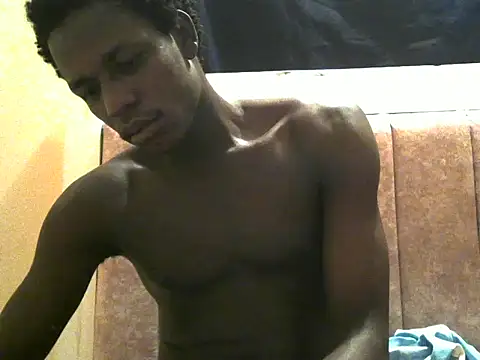 Bigras0011 online show from 06/17/26, 11:14