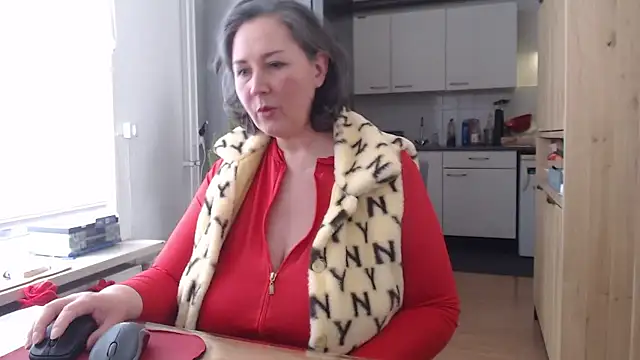 MilfGina online show from 01/08/26, 12:22