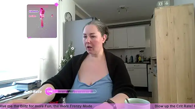 MilfGina online show from 12/04/25, 12:15
