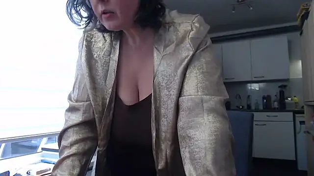 MilfGina online show from 01/12/26, 12:34