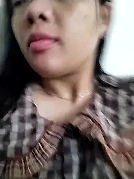 Lady-big91 online show from 12/17/25, 11:37