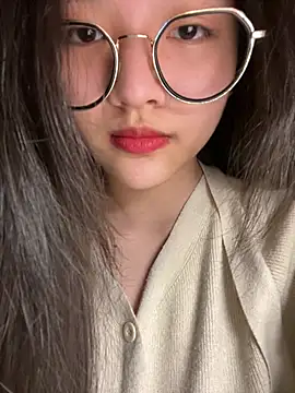 Krixxi22 online show from 02/10/26, 07:35