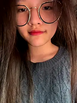 Krixxi22 online show from 11/26/25, 04:51