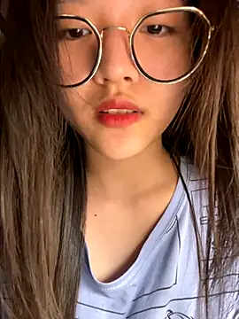 Krixxi22 online show from 11/12/25, 05:50