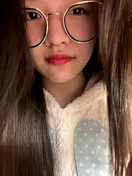 Krixxi22 online show from 12/16/25, 11:03