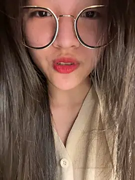 Krixxi22 online show from 02/05/26, 07:10