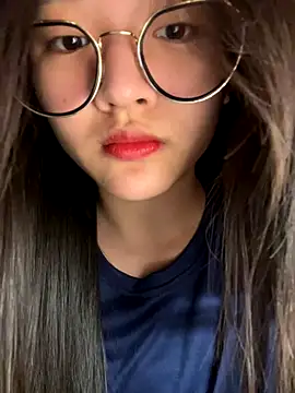 Krixxi22 online show from 11/27/25, 03:01