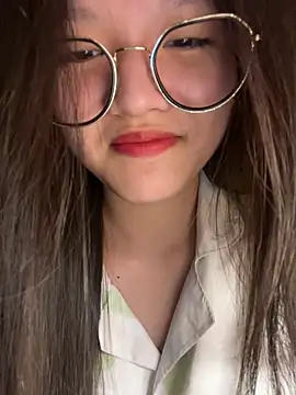 Krixxi22 online show from 10/27/25, 02:40