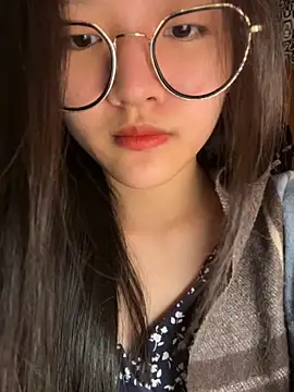 Krixxi22 online show from 11/08/25, 02:31