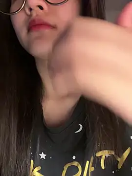 Krixxi22 online show from 12/01/25, 02:51