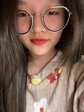 Krixxi22 online show from 02/09/26, 03:43