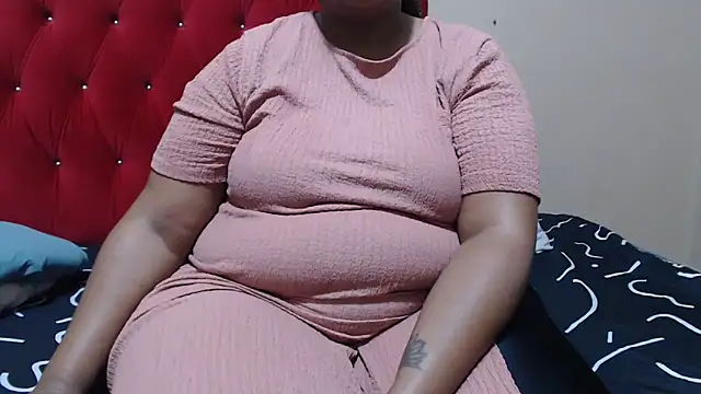 Snapshot of MIGHTYASSS chatting on 10/25/25, 05:50 MIGHTYASSS online show from 10/25/25, 05:50