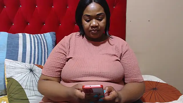 Snapshot of MIGHTYASSS chatting on 09/22/25, 06:30 MIGHTYASSS online show from 09/22/25, 06:30