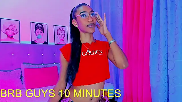 Snapshot of Kimberly_thompsom chatting on 02/18/25, 11:08 Kimberly thompsom online show from 02/18/25, 11:08