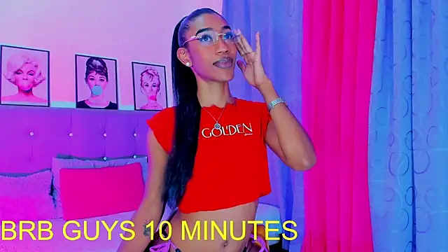 Snapshot of Kimberly_thompsom chatting on 01/23/25, 04:52 Kimberly thompsom online show from 01/23/25, 04:52