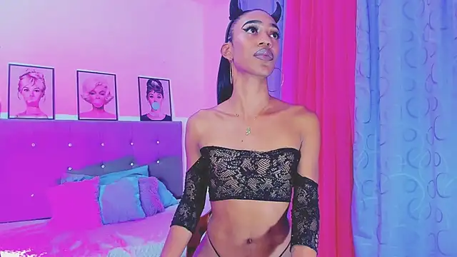 Snapshot of Kimberly_thompsom chatting on 02/07/25, 03:23 Kimberly thompsom online show from 02/07/25, 03:23