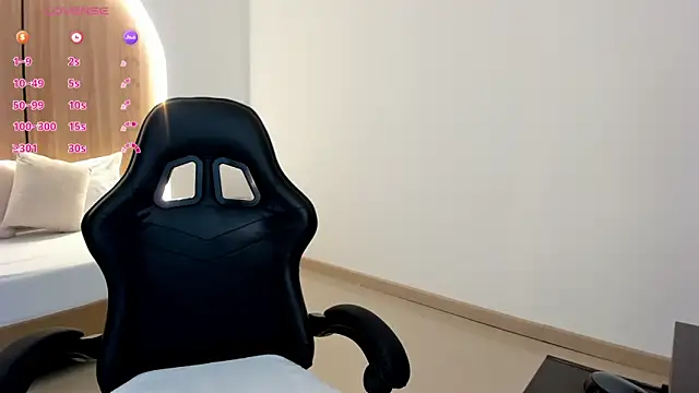 zoe danae  online show from 03/14/26, 12:33