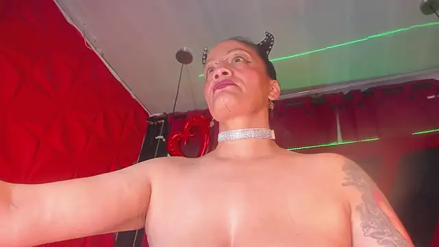 Taylor-hardcore online show from 11/11/25, 02:34