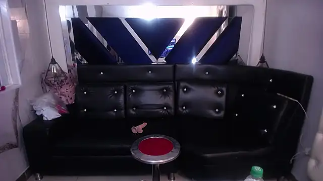 maissa-luvv online show from 11/14/25, 07:17