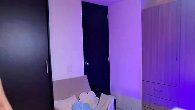 Snapshot of rubi_star chatting on 03/03/25, 08:43 rubi star online show from 03/03/25, 08:43