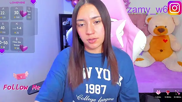 karla cute01 online show from 10/24/25, 10:31