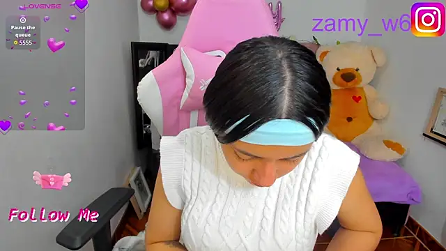 karla cute01 online show from 11/03/25, 04:39