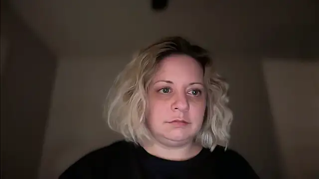 darlingashley online show from 12/21/25, 06:04