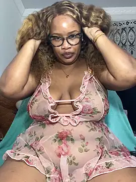 MimiCurves online show from 05/03/26, 02:31