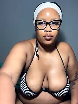 MimiCurves online show from 10/29/25, 11:20