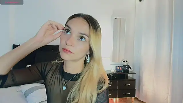 MeganLorensx online show from 04/07/26, 08:43