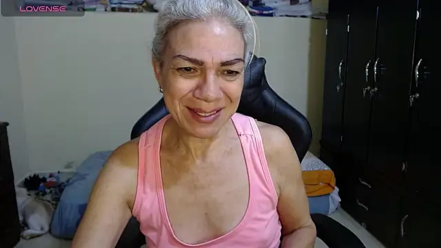 Giorgia xue53 online show from 02/15/25, 06:02