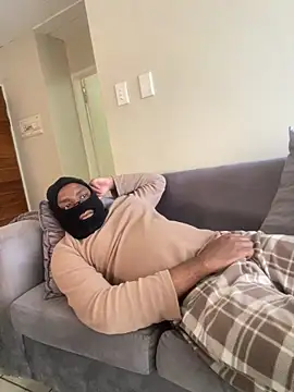 jaytee198610 online show from 03/08/26, 12:19