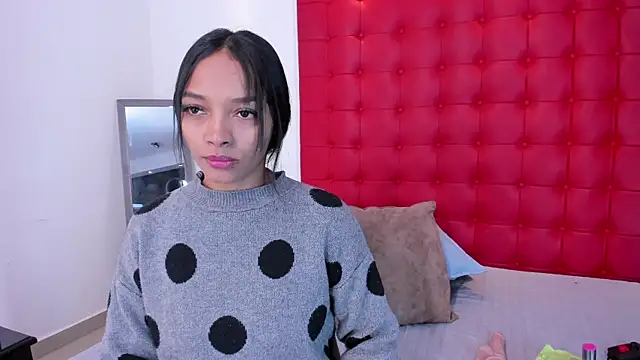 Snapshot of Daliana_Beck chatting on 10/13/25, 08:32 Daliana Beck online show from 10/13/25, 08:32